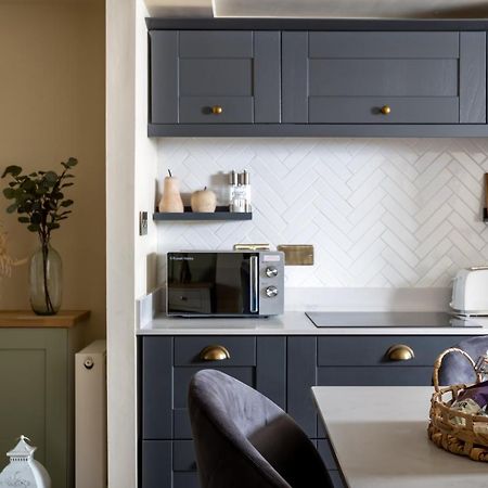 Вилла Alpha Terrace Moreton-in-Marsh Экстерьер фото