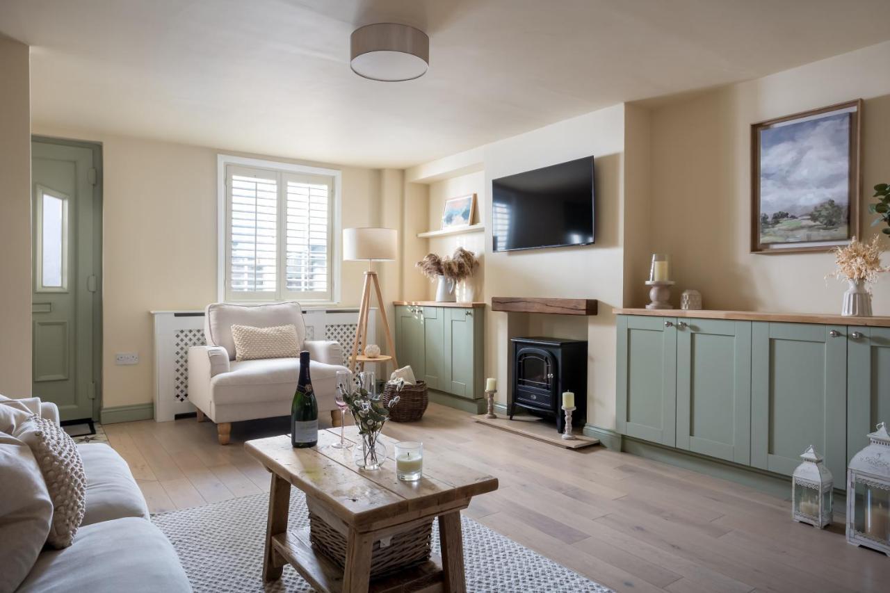 Вилла Alpha Terrace Moreton-in-Marsh Экстерьер фото