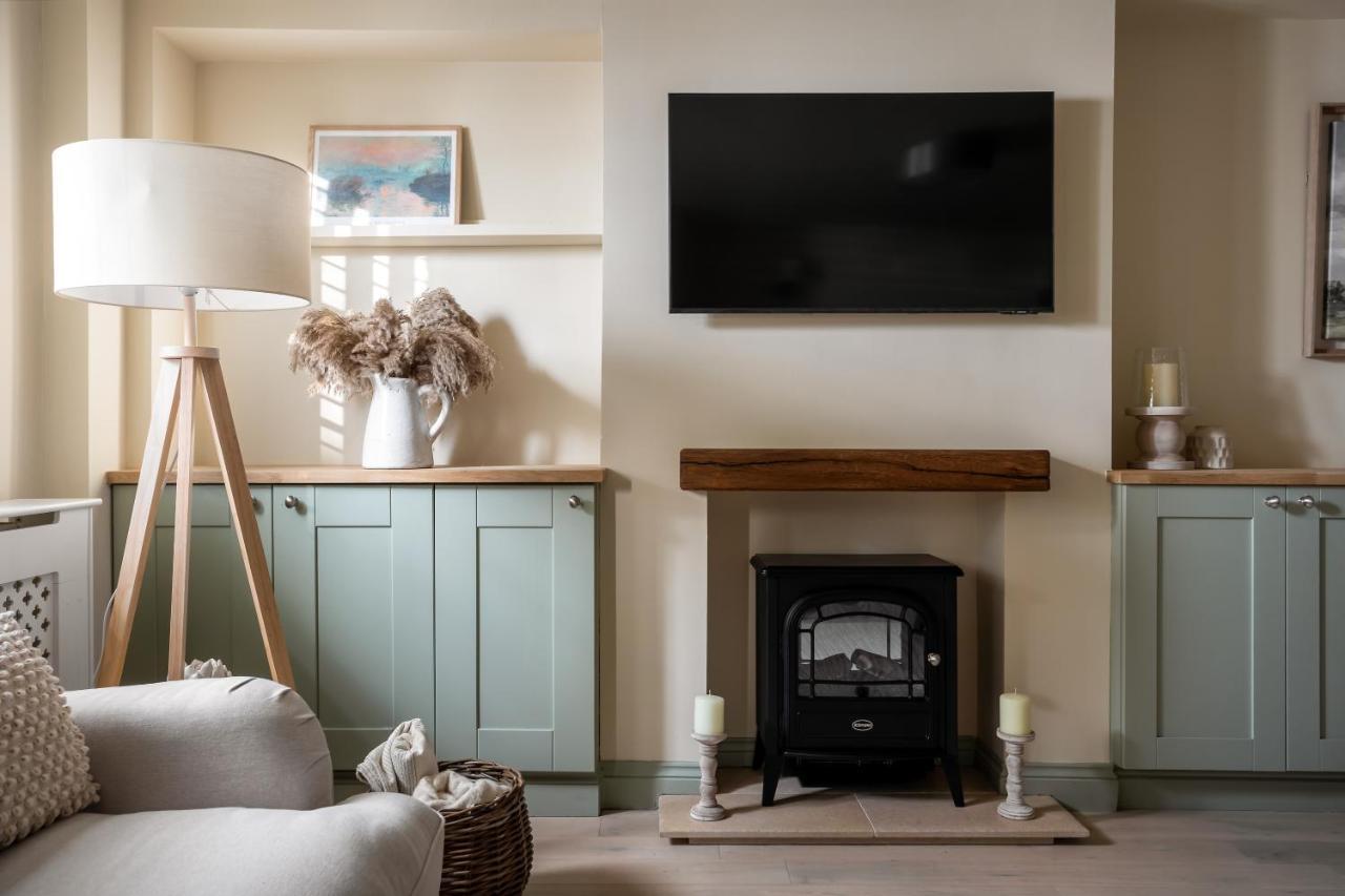 Вилла Alpha Terrace Moreton-in-Marsh Экстерьер фото